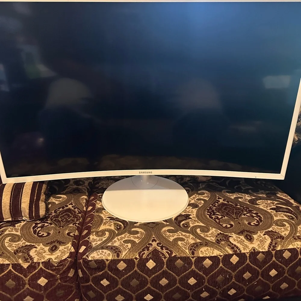 Samsung White Color Display Unit